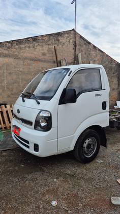 KIA BONGO 2.5 K-2500 4X2 CS TURBO DIESEL 2P MANUAL KIA BONGO 2.5 K-2500 4X2 CS TURBO DIESEL 2P MANUAL
